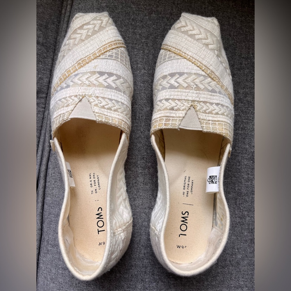 Toms Cream Woven Flats for Everyday Comfort